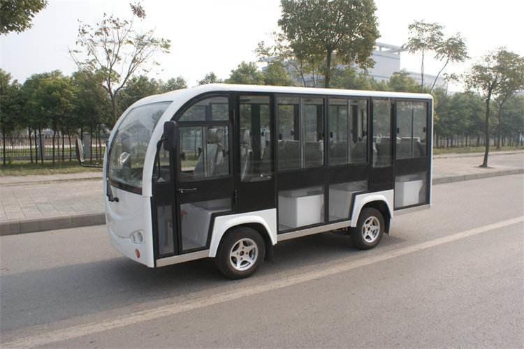 牢記安全駕駛要領(lǐng) 防范化解電動(dòng)觀光車運(yùn)行風(fēng)險(xiǎn)