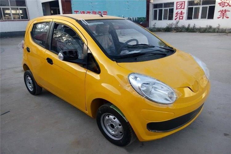 為了制造出一輛電動(dòng)汽車，得有生產(chǎn)線吧？生產(chǎn)線上的沖壓設(shè)備、焊接設(shè)備、涂裝設(shè)備