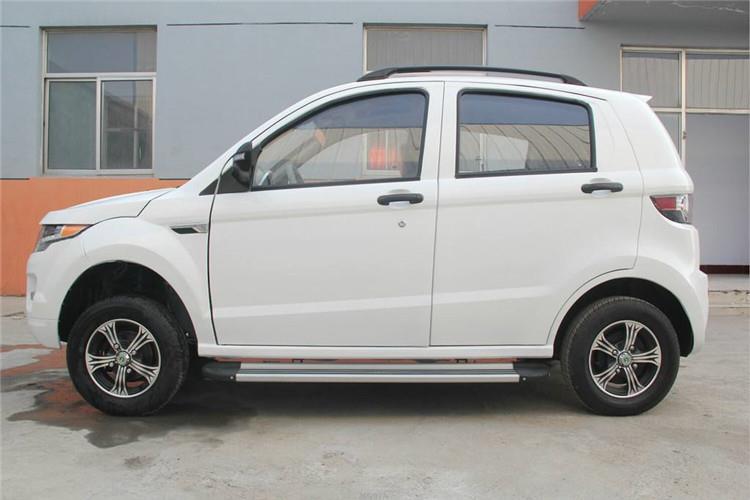 保險(xiǎn)絲壞，用萬用表測(cè)量新能源電動(dòng)車電池端電壓如有電壓輸出則正常，如無電壓輸出則保險(xiǎn)絲壞或電池接插頭掉或電池壞