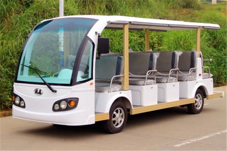 在電動觀光車中，除蓄電池、電機、控制器等關(guān)鍵性核心部件外，其他一些小部件性能的優(yōu)良同樣關(guān)系到整個山東電動觀光車的平穩(wěn)安全運行，比如加速器