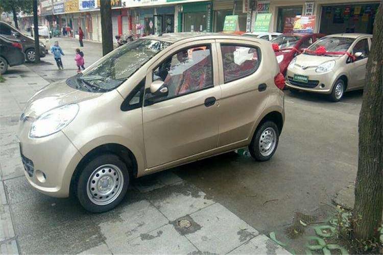 對于新能源電動車的互動體驗，可以提出三個主要特征：獨特性，與眾不同；實用性