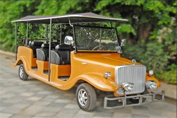 電動(dòng)老爺車的電池組具備特定的重量，采用電池更換這一充電模式時(shí)，需要借助專業(yè)的更換輔助設(shè)備來(lái)完成