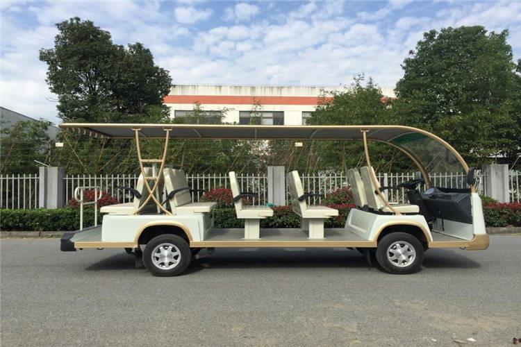 山東電動觀光車的車身覆蓋件表面應(yīng)平整，過渡圓滑，無磕、碰、擦、劃傷痕等缺陷存在